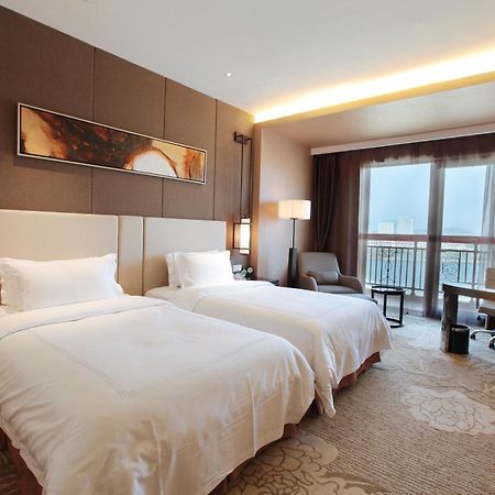 Haiyang  Shenglong Jianguo Hotel Haiyang מראה חיצוני תמונה