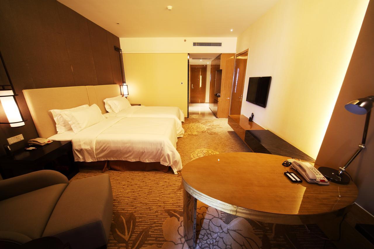 Haiyang  Shenglong Jianguo Hotel Haiyang מראה חיצוני תמונה